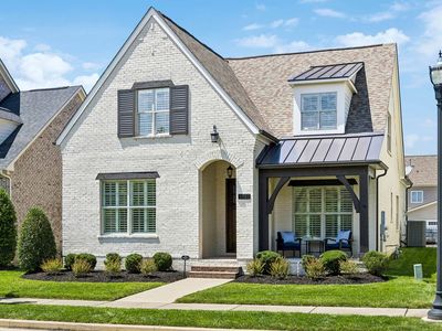 3037 Farmhouse Dr