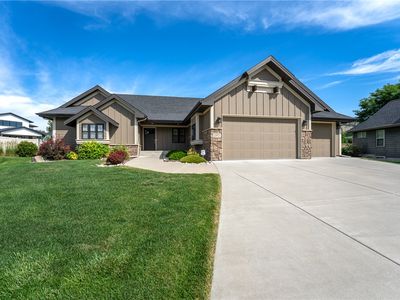 2372 Crimson Ln