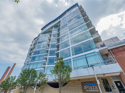 1237 Washington Ave APT 702