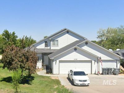 2108 E Lewis Ln