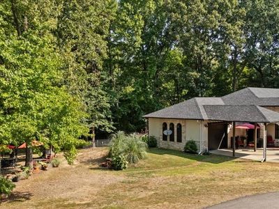 305 Darlene Dr