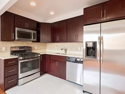 456 W 167th St APT 4H