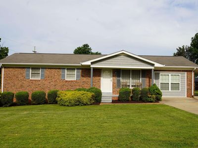 Property at 1303 Barnes St, Tuscumbia, AL