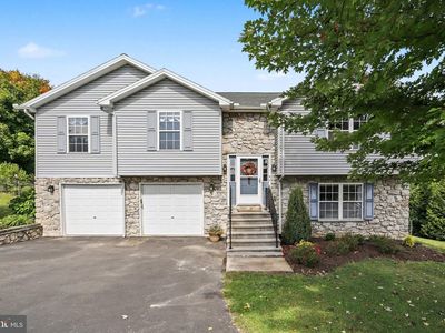 Property at 3 Justabee Ln, Dillsburg, PA
