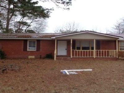 463 Penn Cir