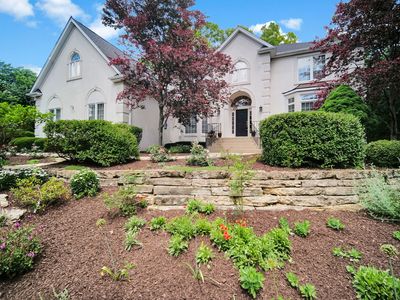 36W244 Fieldcrest Dr