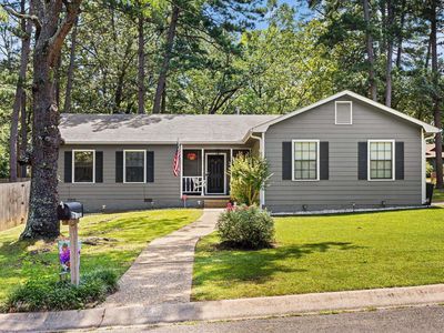 1 Woodview Ct