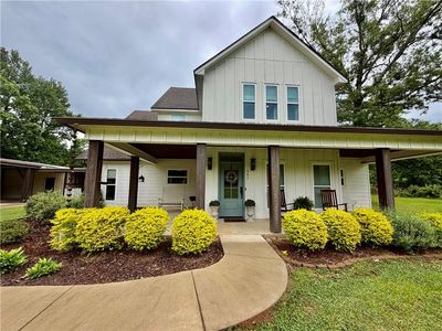 561 Hooper Rd