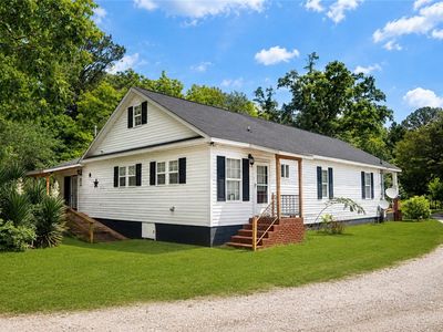 Property at 1075 Lowe Rd, Notasulga, AL
