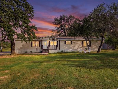 380 SARA LN