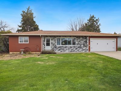 126 Hilltop Dr