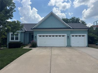 1221 SW Sunflower Dr