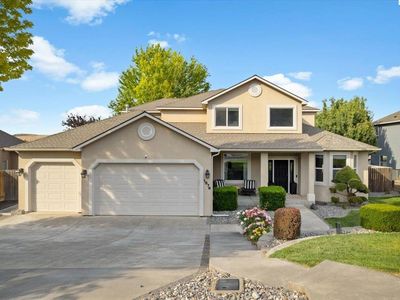 1876 Nova Ln