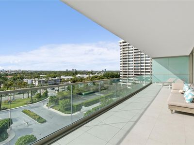 10201 Collins Ave Unit 705