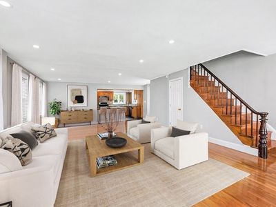 19 Richmond St