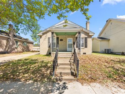 3104 Marshall Ave