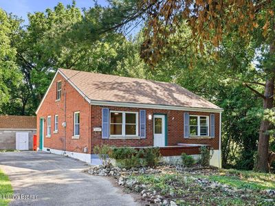 211 Delmont Ave
