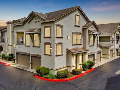 5582 Tares Cir