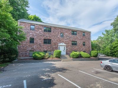8 Jackson St #C1
