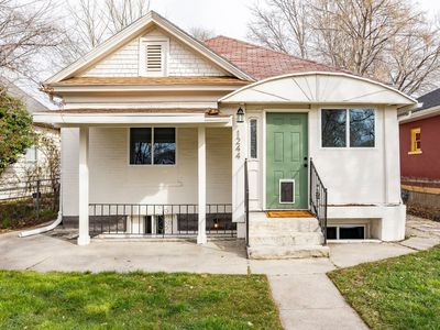 1244 W Indiana Ave S