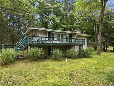 Property at 128 Cherry Point Cir, Canadensis, PA