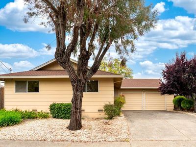 2627 Compadre Drive