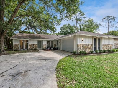 110 Holderness Dr