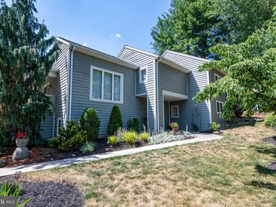 40 Gibraltar Rd