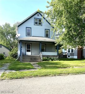 338 E Martin St
