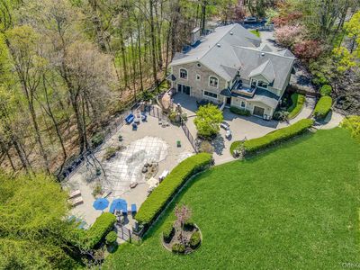 12 Rollingwood Drive