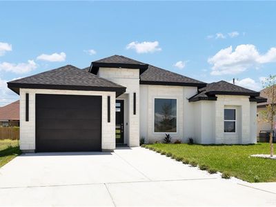 1220 Acacia Dr