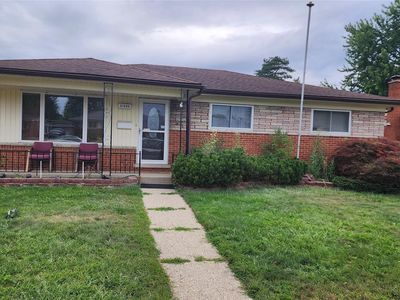 31505 Marilyn Dr