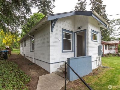 320 W 15th Street