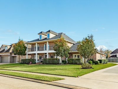 204 Arrowhead Dr