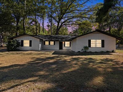 9976 Highway 80 E