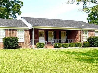 1723 Dianne St SW