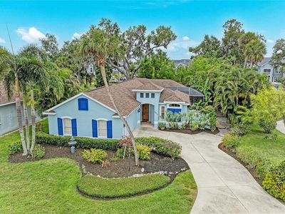 5811 30th Ct E