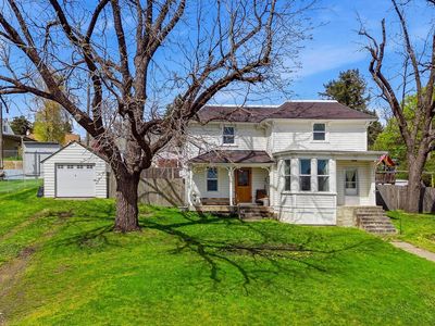 100 W Church St