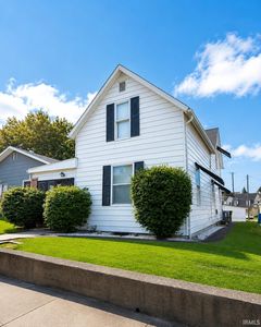 1307 Wright St