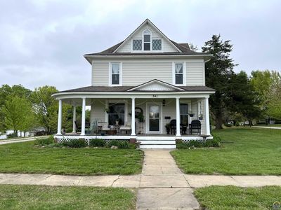 Property at 341 W Fremont Ave, Burlingame, KS