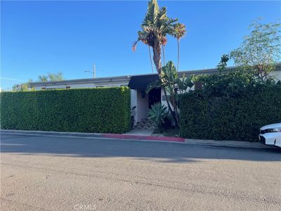 13626 S Mariposa Ave