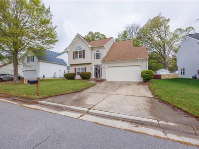 6811 Burbage Landing Cir