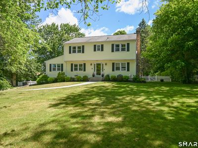 8 Winthrop Road