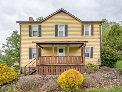 1566 Keystone Park Rd