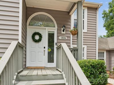 1806 Fairlawn Ct