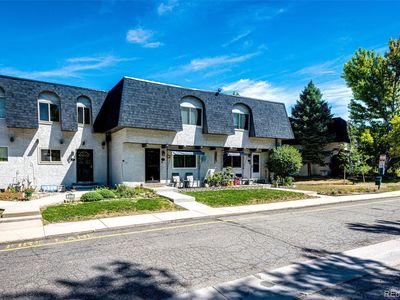 469 E Highline Circle