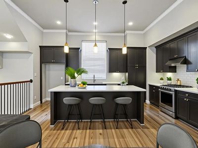 1040 W 26th St Unit B