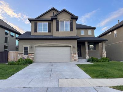 2001 E Fielding Ln