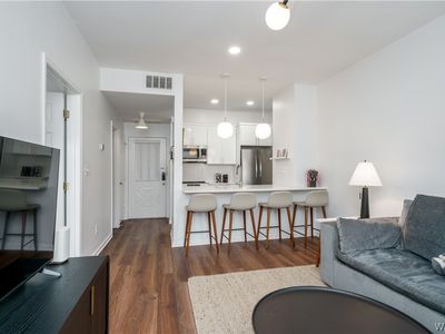 708 11th St APT 203