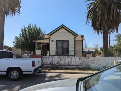 437 E Buena Vista Avenue